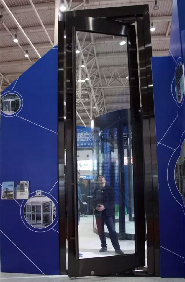 balance door